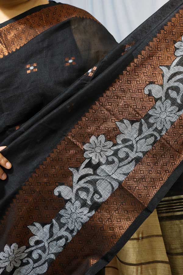 black4 Black Cotton Silk Saree with Zari Woven Border