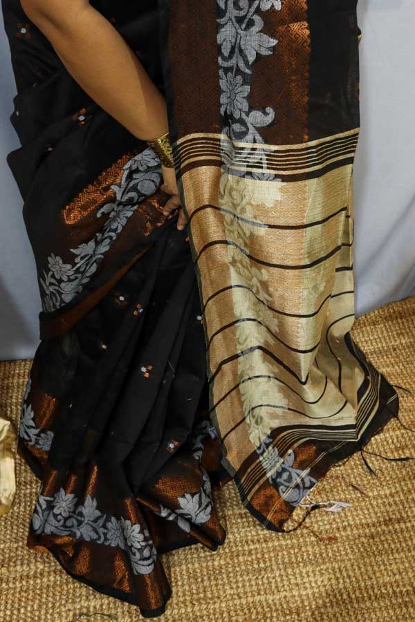 black5 Black Cotton Silk Saree with Zari Woven Border