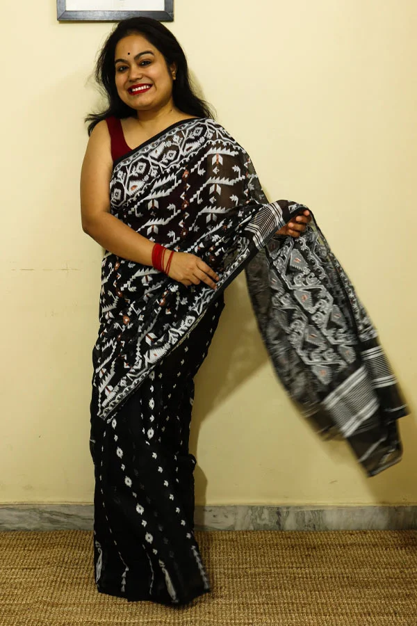 Black Soft Jamdani Saree | Bongchong