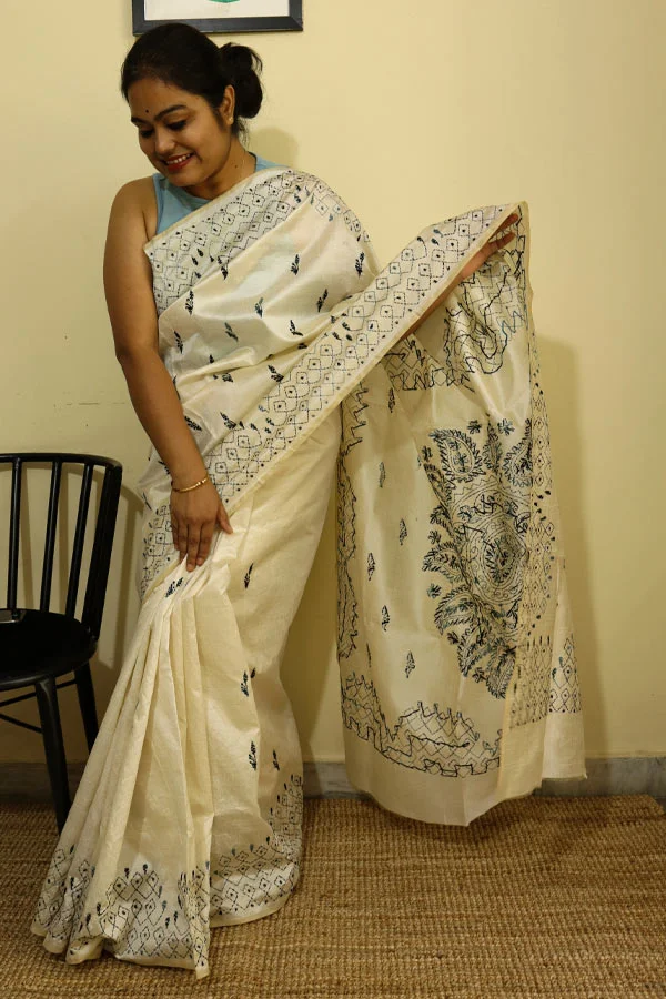 Cream-Art-Silk-Saree-with-Black-&-Grey-Kantha-Embroideries1 Cream Art Silk Saree with Black & Grey Kantha Embroideries