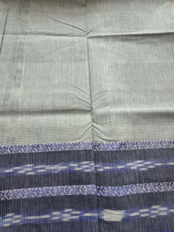 Grey Checkered Dhonekhali Starched Cotton Saree